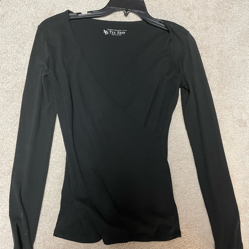 Black long sleeve cotton v cross sweater